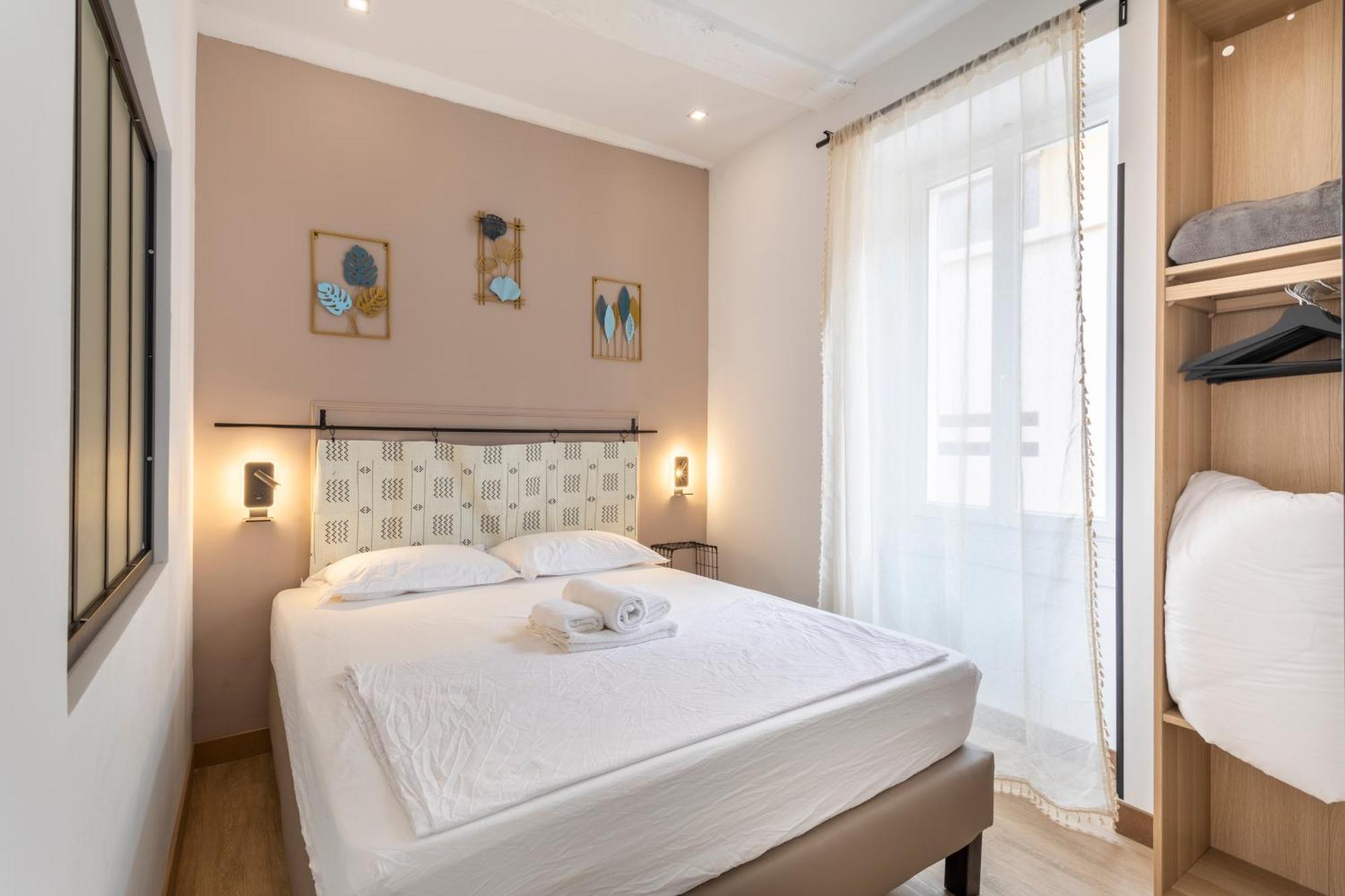 Апартаменти Adira Marseille Panier 2 Etoiles Екстер'єр фото