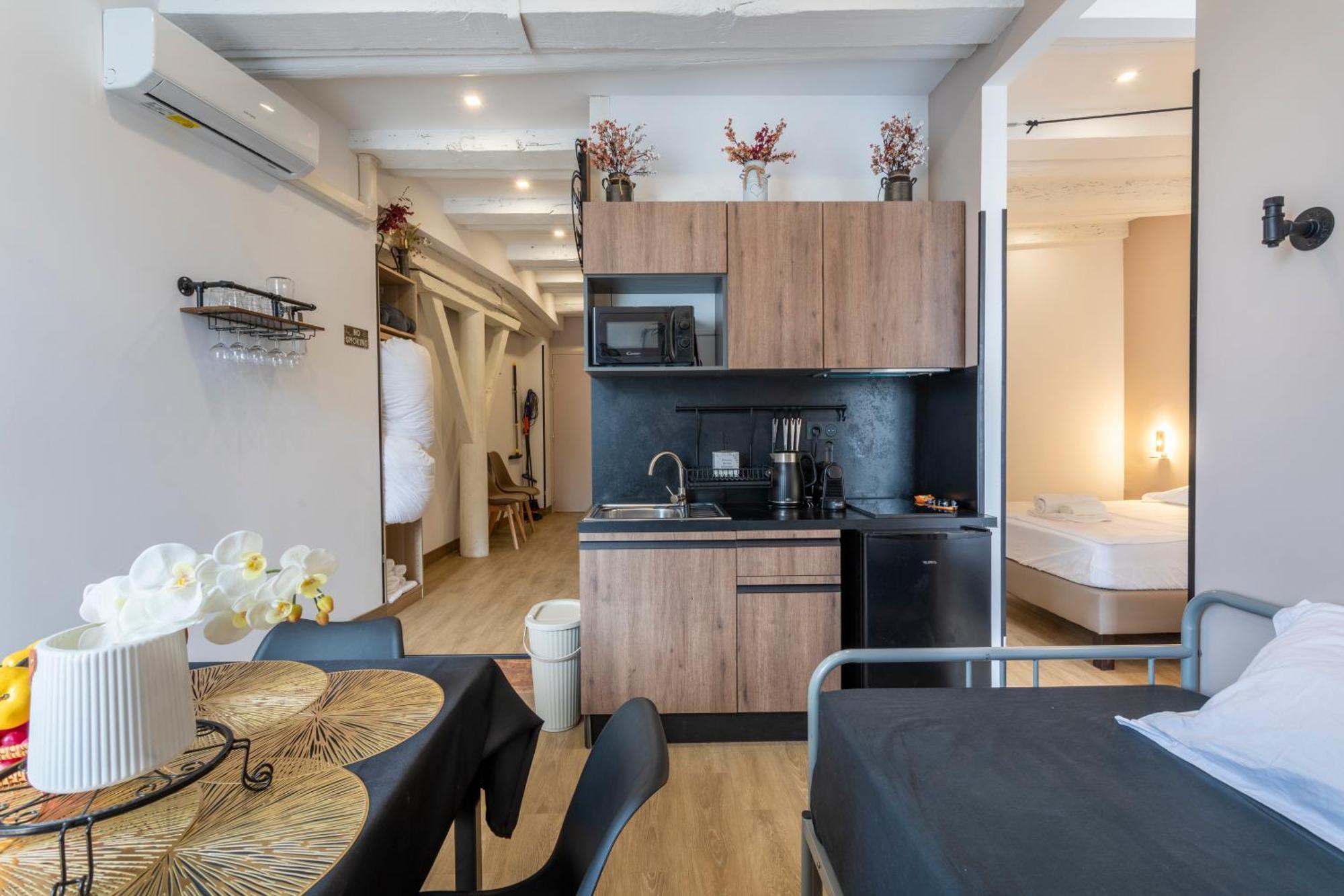 Апартаменти Adira Marseille Panier 2 Etoiles Екстер'єр фото