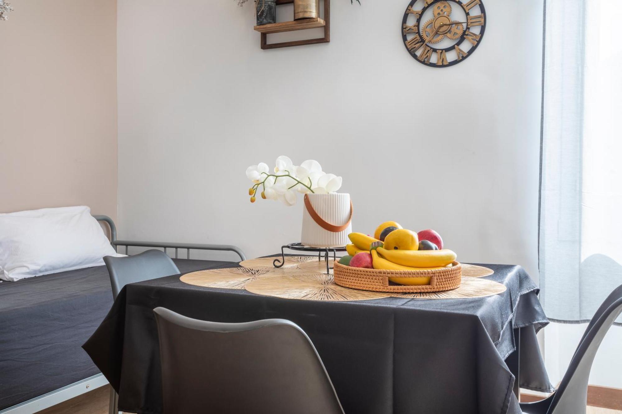 Апартаменти Adira Marseille Panier 2 Etoiles Екстер'єр фото