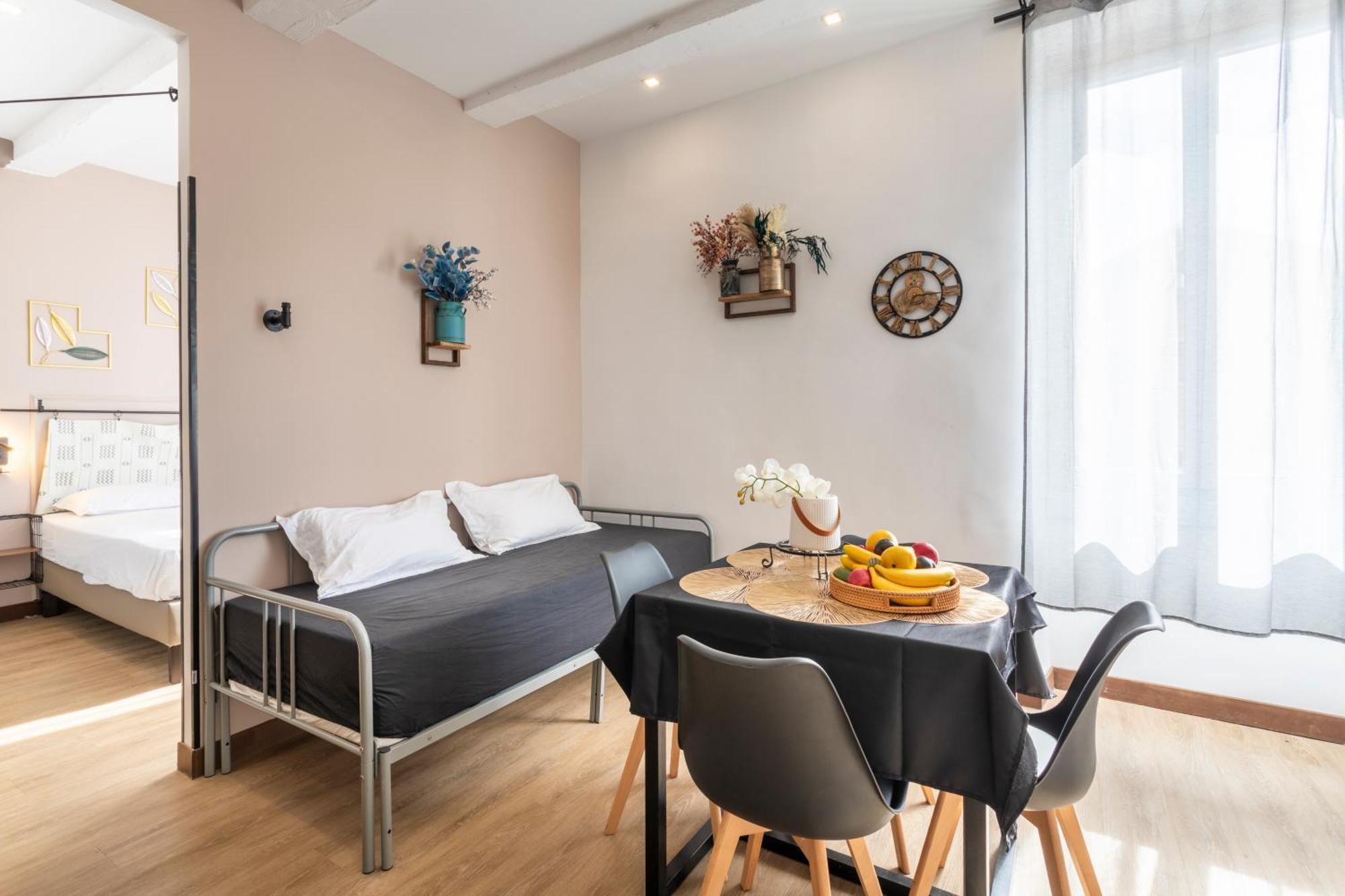 Апартаменти Adira Marseille Panier 2 Etoiles Екстер'єр фото